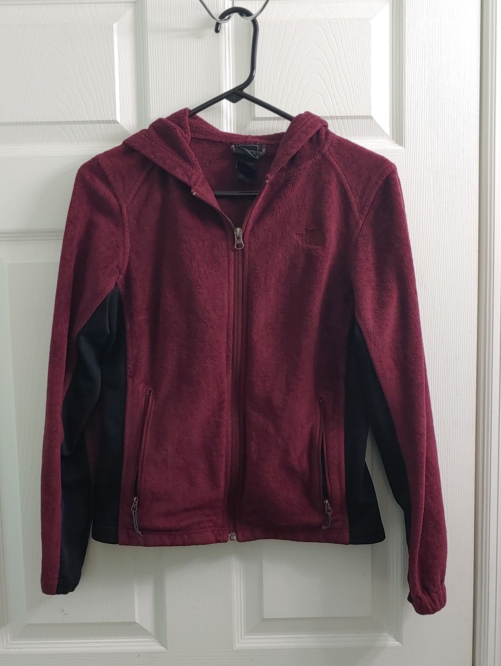 The North Face Hooded Jacket Women's XS Burgundy Fleece Full Zip
